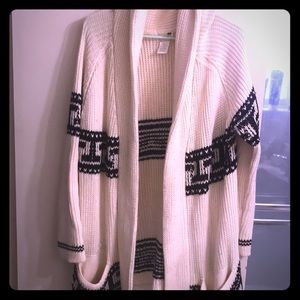 Thick Aztec print cardi